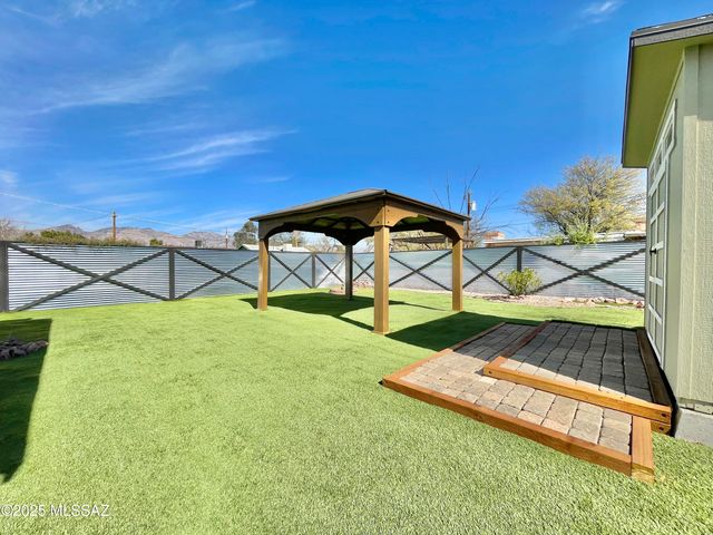 2508 N Fair Oaks Avenue, Tucson, AZ 85712