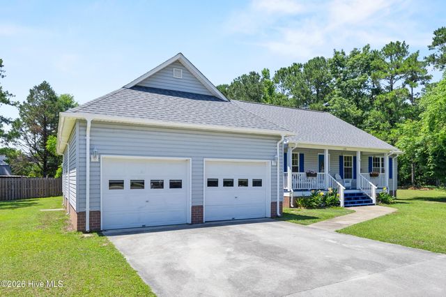 105 Lunington Mill Circle, Burgaw, NC 28425