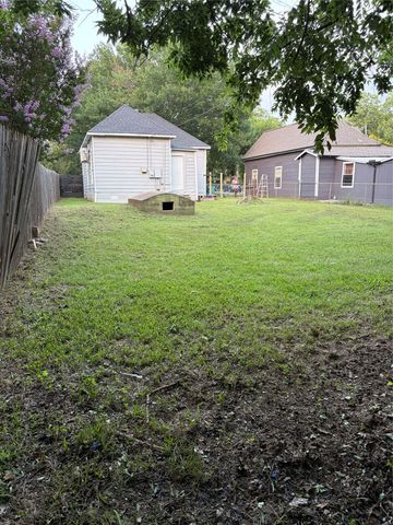 918 S Maxey Street, Sherman, TX 75090