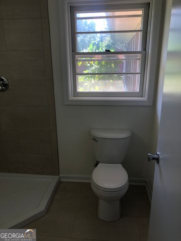 1716 44th St, Valley, AL 36854