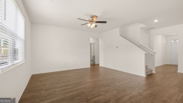 235 Storm Lane, Hoschton, GA 30548
