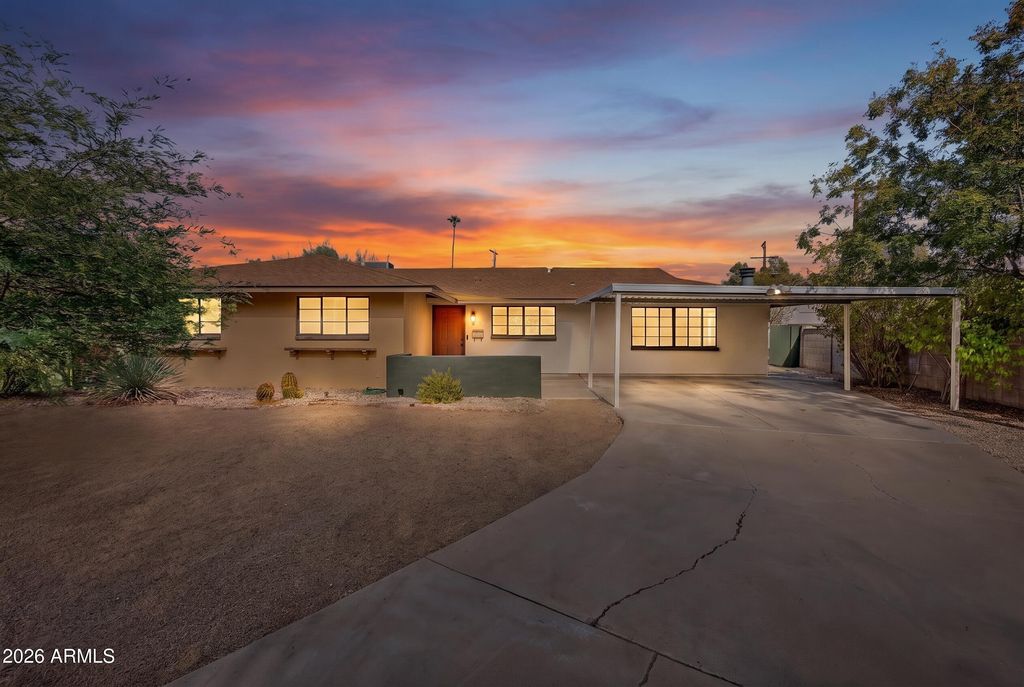 5119 N 12TH Avenue, Phoenix, AZ 85013 — photo 2