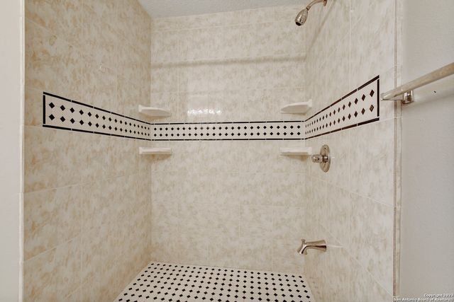 10515 Talon Pt, San Antonio, TX 78254