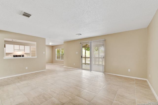 10515 Talon Pt, San Antonio, TX 78254