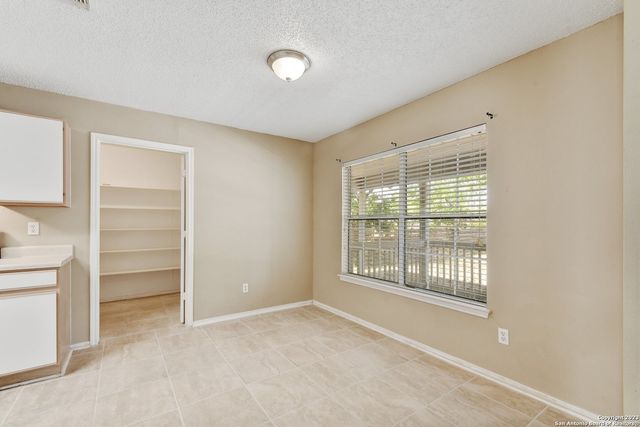 10515 Talon Pt, San Antonio, TX 78254