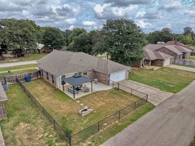 13847 County Road 4200, Lindale, TX 75771
