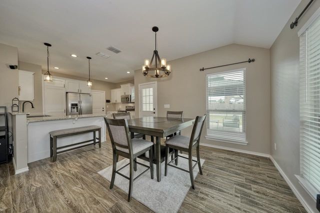 13847 County Road 4200, Lindale, TX 75771