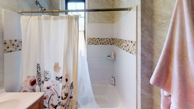 6 Sutherland Road 41, Boston, MA 02135