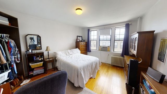 6 Sutherland Road 41, Boston, MA 02135