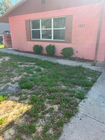 1227 SE 19TH TERRACE, Gainesville, FL 32641