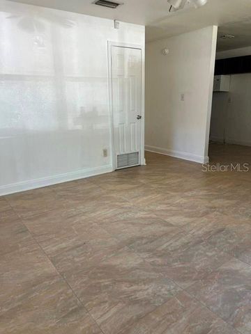 1227 SE 19TH TERRACE, Gainesville, FL 32641