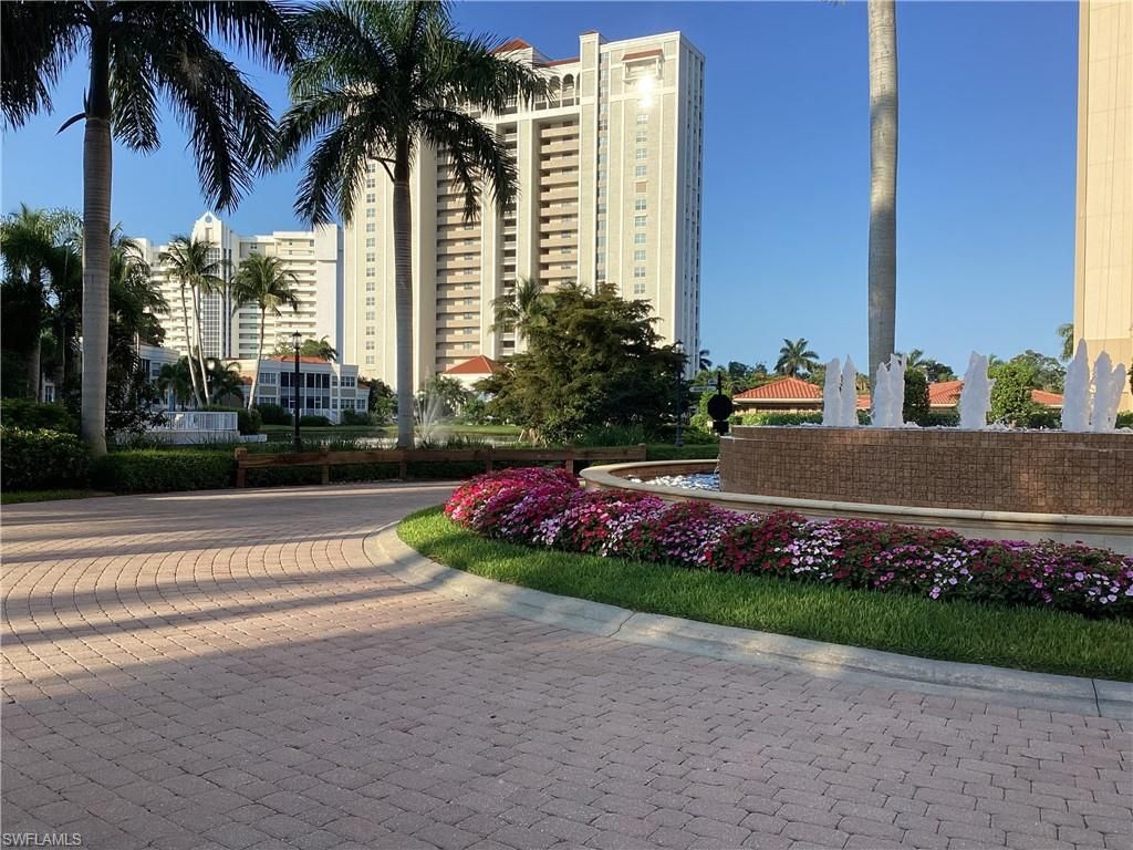 6573 Marissa LOOP 202, NAPLES, FL 34108 — exterior