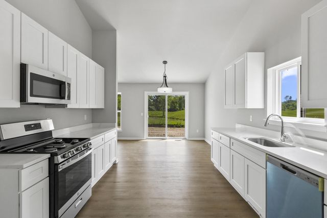 31595 Augusta Drive 69, Romulus, MI 48174