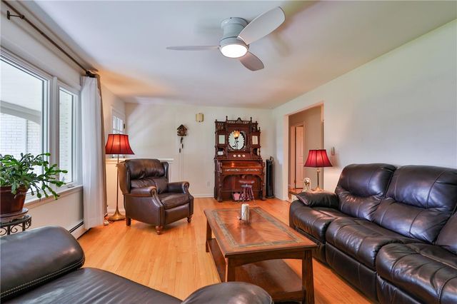 5380 Colony Drive, Bethlehem City, PA 18017