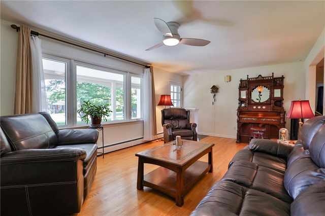 5380 Colony Drive, Bethlehem City, PA 18017