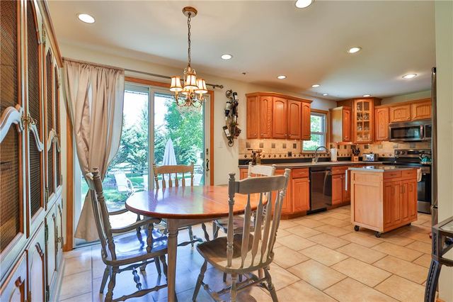 5380 Colony Drive, Bethlehem City, PA 18017