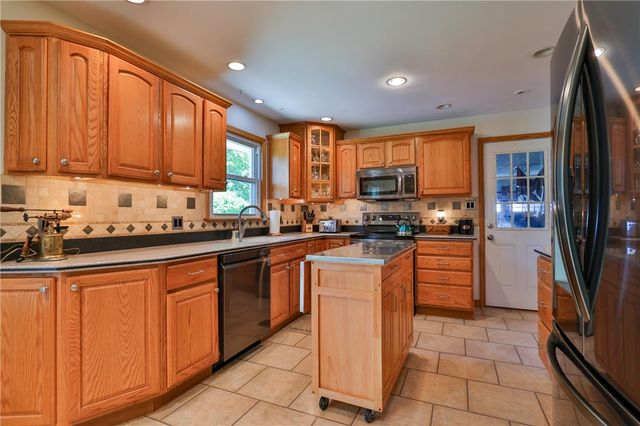 5380 Colony Drive, Bethlehem City, PA 18017