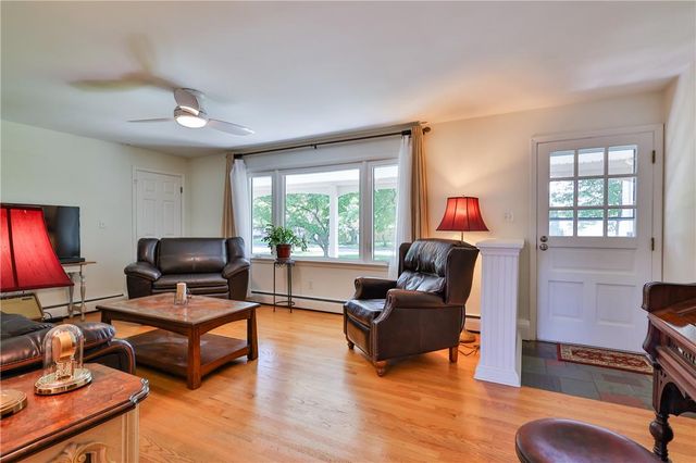 5380 Colony Drive, Bethlehem City, PA 18017