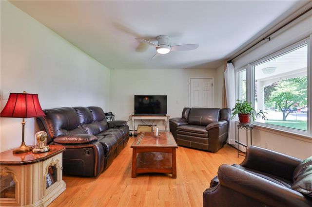 5380 Colony Drive, Bethlehem City, PA 18017
