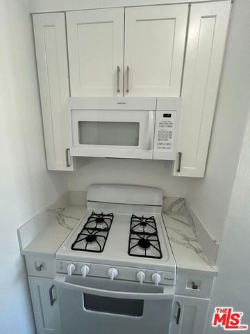 2256 Cambridge Street 14, Los Angeles, CA 90006
