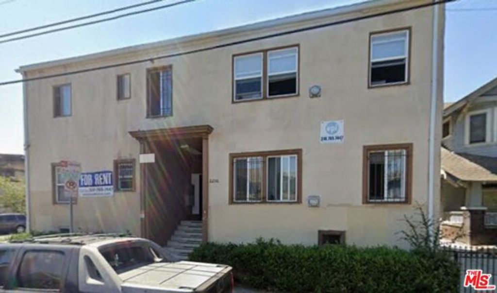 2256 Cambridge Street 14, Los Angeles, CA 90006