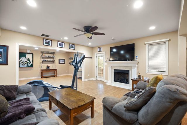 105 Riviera Drive, Georgetown, KY 40324