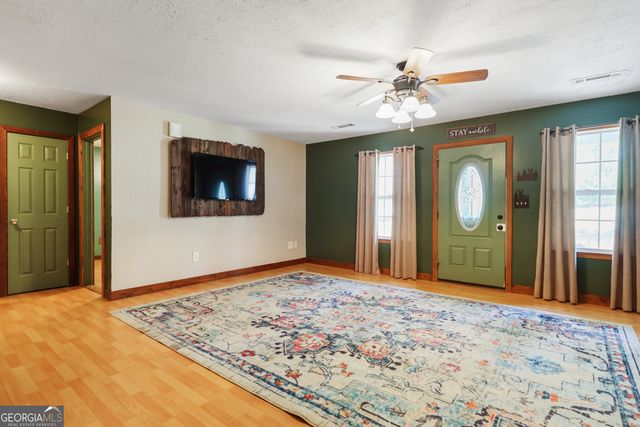 670 Highway 87, Flovilla, GA 30216