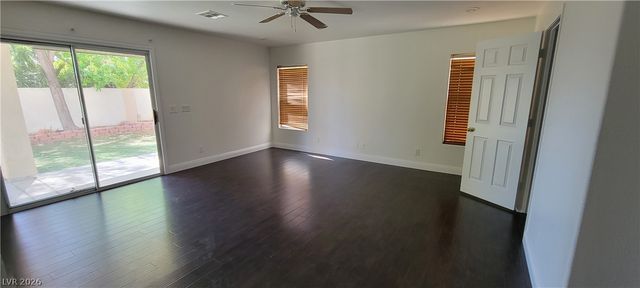 8116 Caramel Gorge Court, Las Vegas, NV 89143