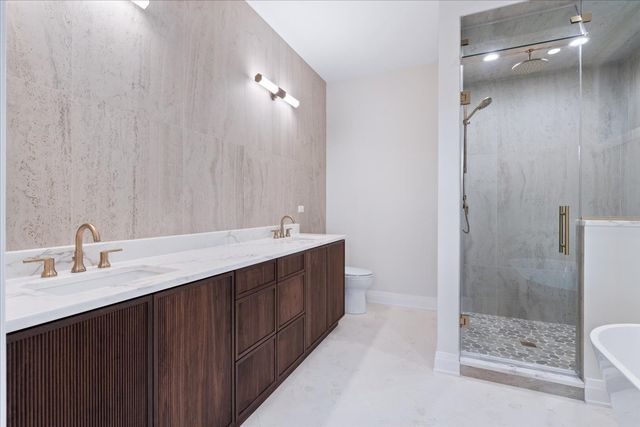 3036 N Sheffield Avenue 1S, Chicago, IL 60657