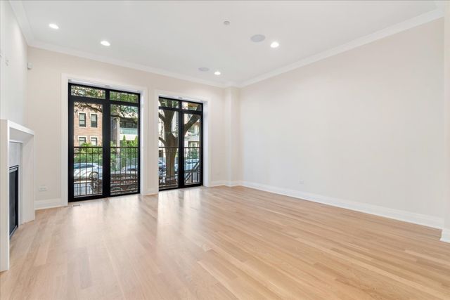 3036 N Sheffield Avenue 1S, Chicago, IL 60657