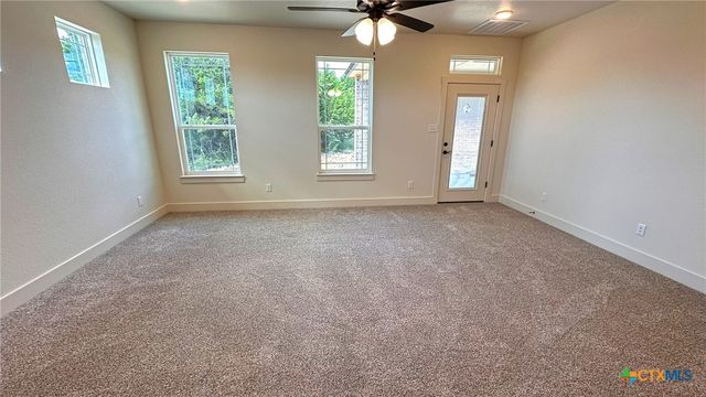 818 Estate Circle, Copperas Cove, TX 76522