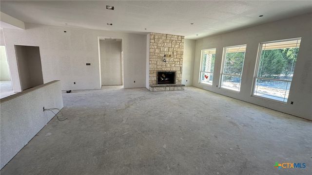 818 Estate Circle, Copperas Cove, TX 76522