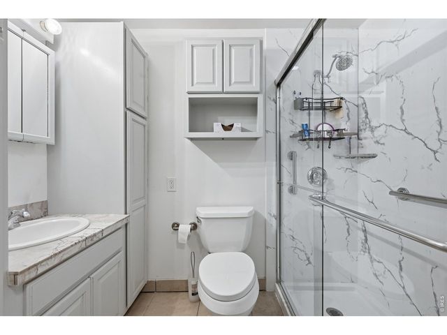 8 Elizabeth Ct, Longmont, CO 80501