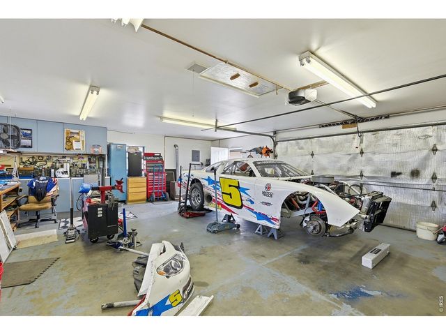 8 Elizabeth Ct, Longmont, CO 80501