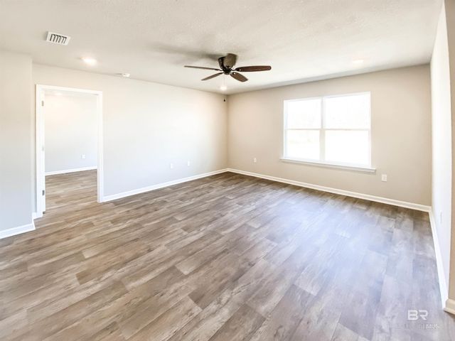 10641 Northern Dancer Court, Daphne, AL 36526