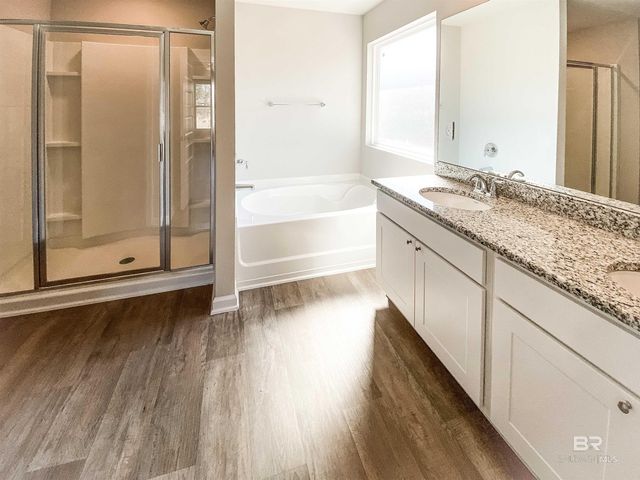 10641 Northern Dancer Court, Daphne, AL 36526