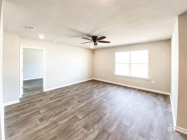 10641 Northern Dancer Court, Daphne, AL 36526