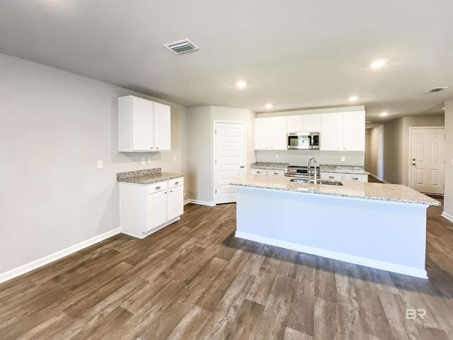 10641 Northern Dancer Court, Daphne, AL 36526