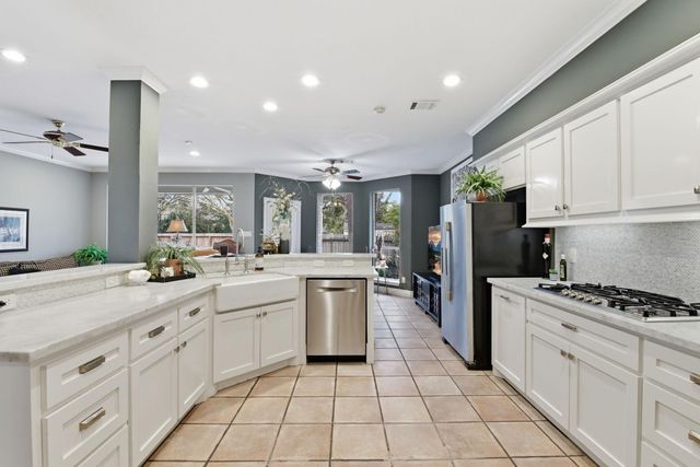 16322 Cranwood Drive, Spring, TX 77379