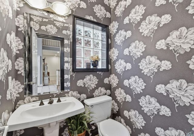 16322 Cranwood Drive, Spring, TX 77379