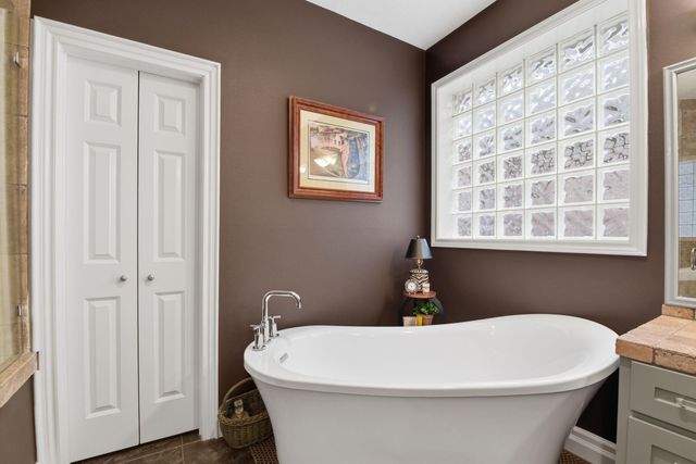 16322 Cranwood Drive, Spring, TX 77379