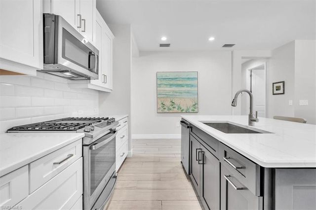 3115 Heritage Pines DR, Fort Myers, FL 33905