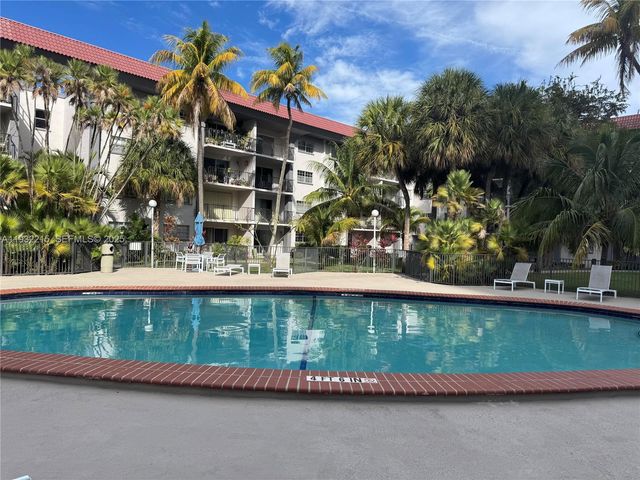 8107 SW 72nd Ave 125E, Miami, FL 33143