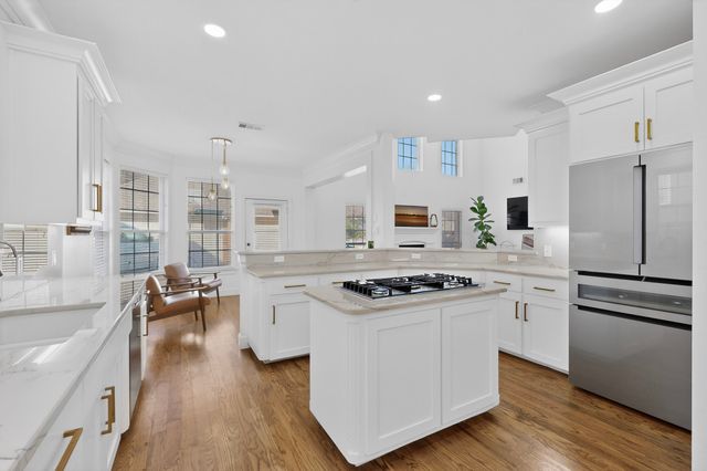 6440 Fianna Hills Drive, Fort Worth, TX 76132