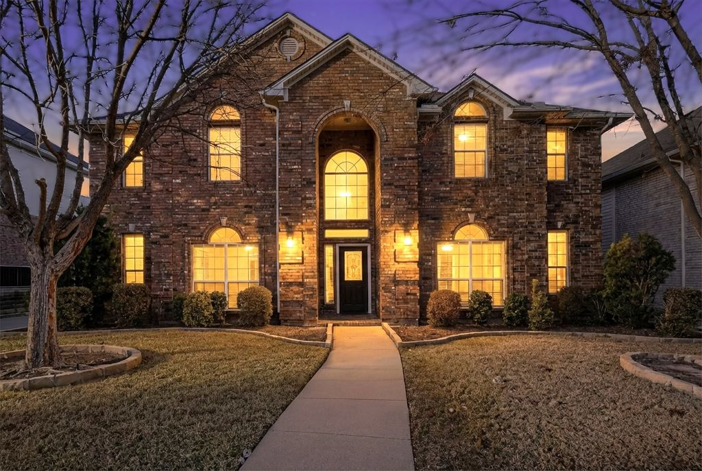 6440 Fianna Hills Drive, Fort Worth, TX 76132