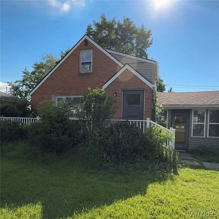 138 Mill Road, West Seneca, NY 14224