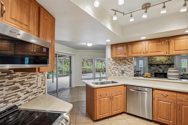 4541 CHARING CROSS ROAD, Sarasota, FL 34241
