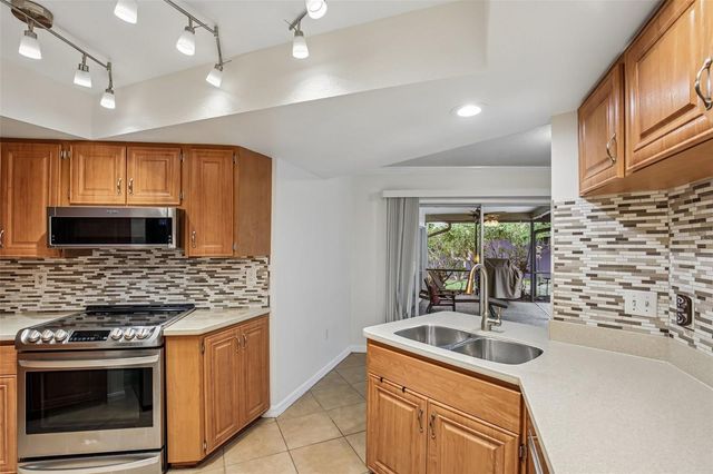 4541 CHARING CROSS ROAD, Sarasota, FL 34241