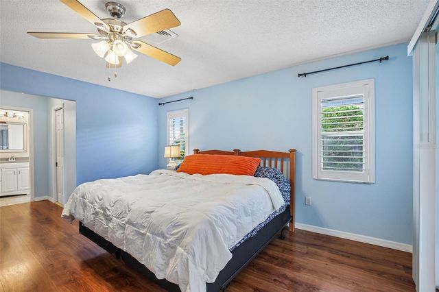4541 CHARING CROSS ROAD, Sarasota, FL 34241