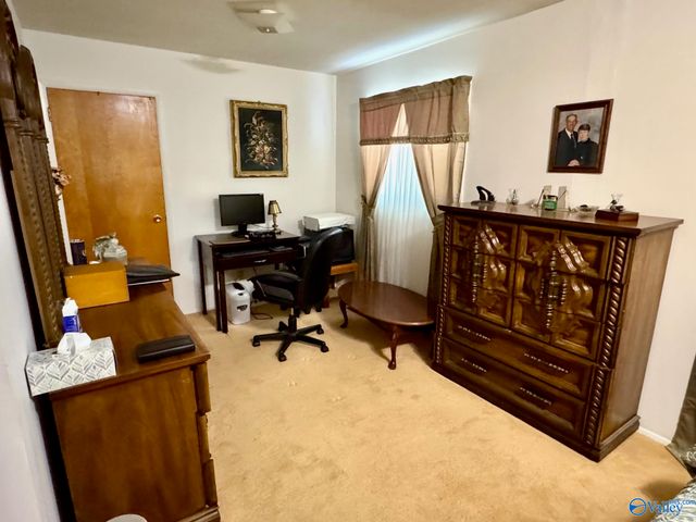 611 Clearview Street SW, Decatur, AL 35601